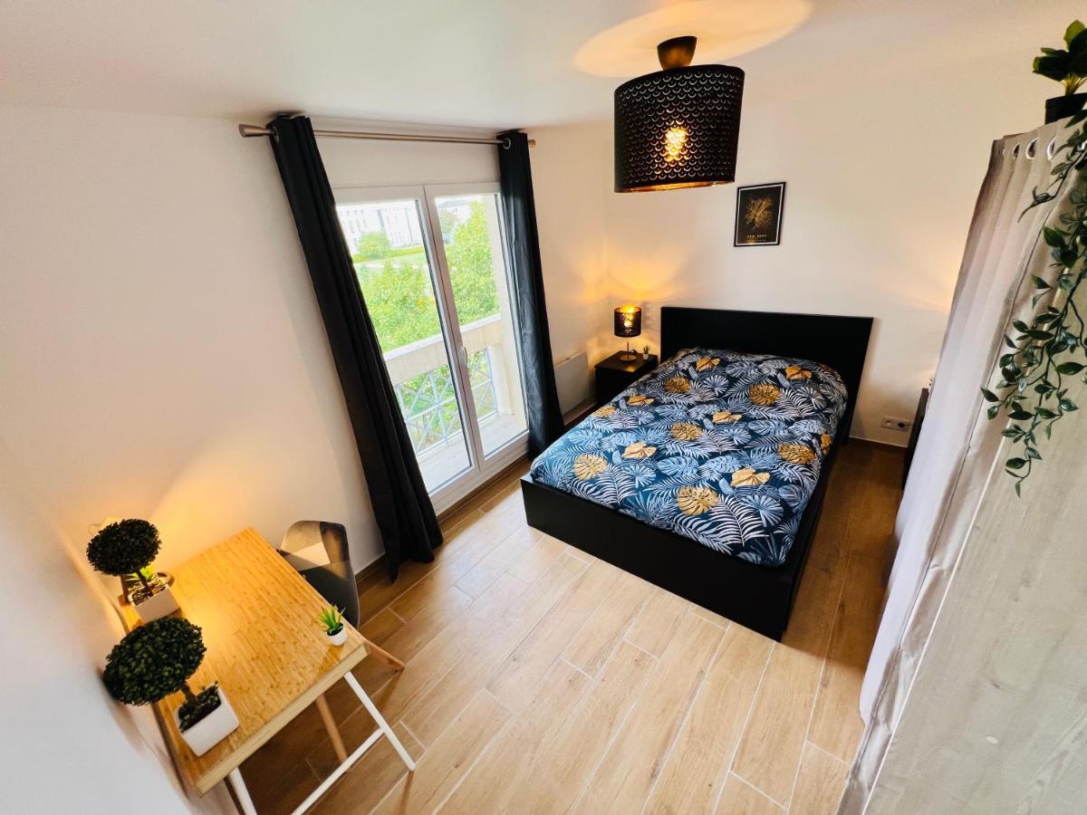 Appartement Luxueux Et Cosy Cergy Eksteriør bilde