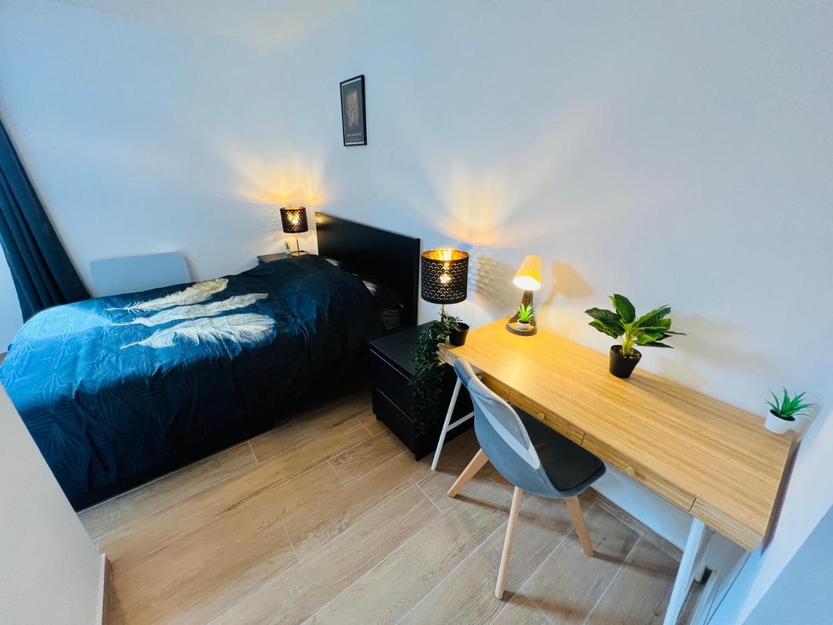 Appartement Luxueux Et Cosy Cergy Eksteriør bilde